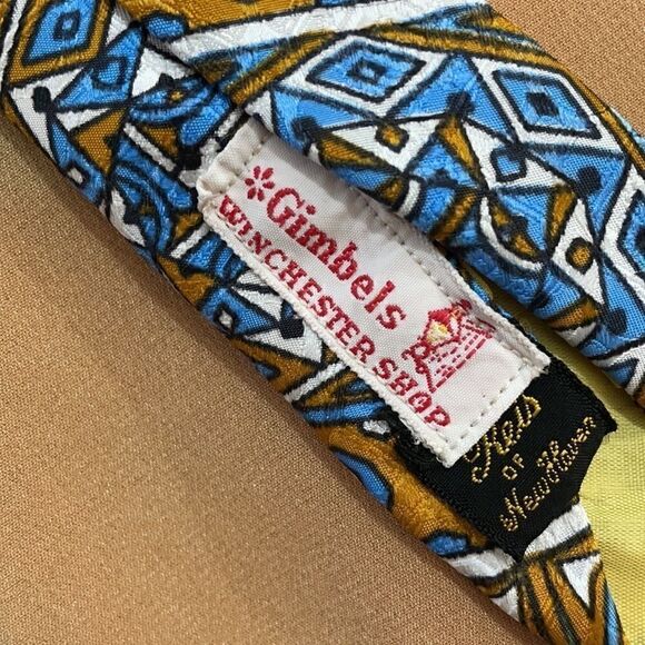 Vintage Blue and Gold Patterned neck tie - from Gimbels - Picture 3 of 4